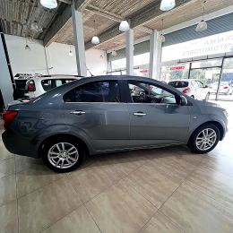 Foto 7 de Chevrolet Sonic