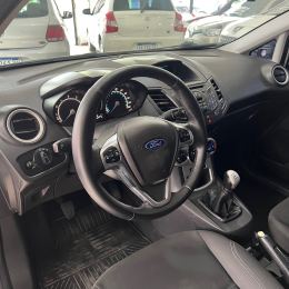 Foto 10 de Ford Fiesta