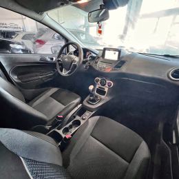 Foto 17 de Ford Fiesta