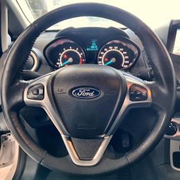 Foto 20 de Ford Fiesta