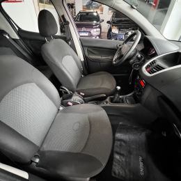 Foto 16 de Peugeot 207
